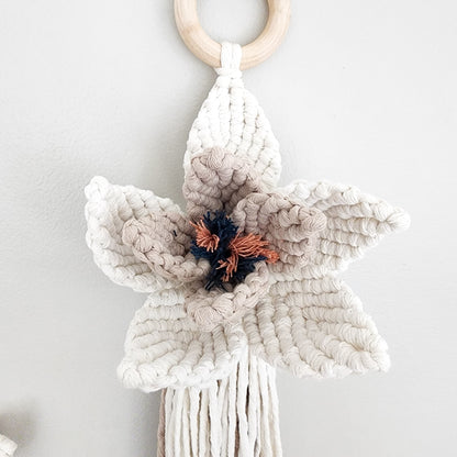 Wallhanging Macrame Flower - Lily