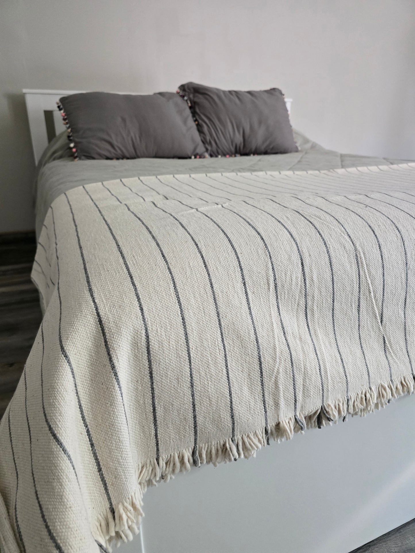 Cozy Cotton blanket / Cotton Throws / Cotton Bedspread