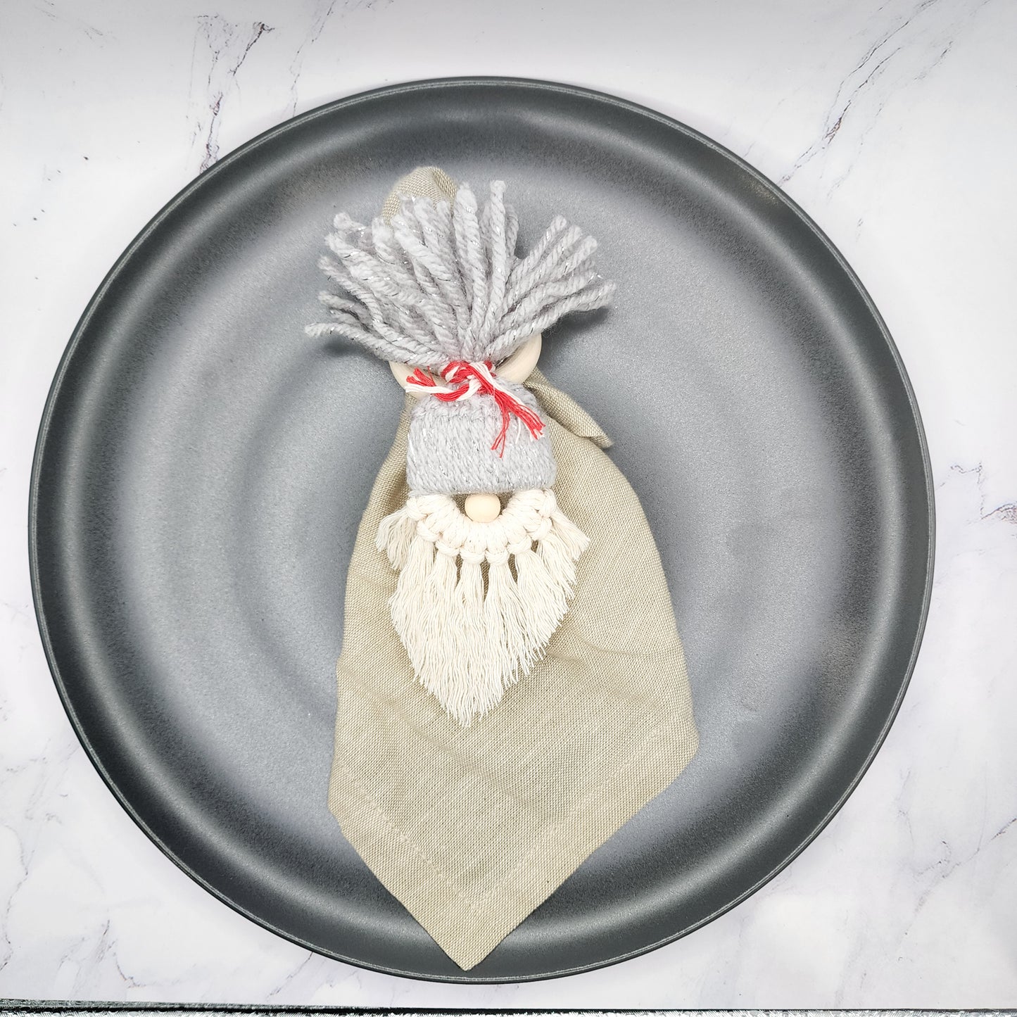 Macrame Christmas napkin rings set with Santa design