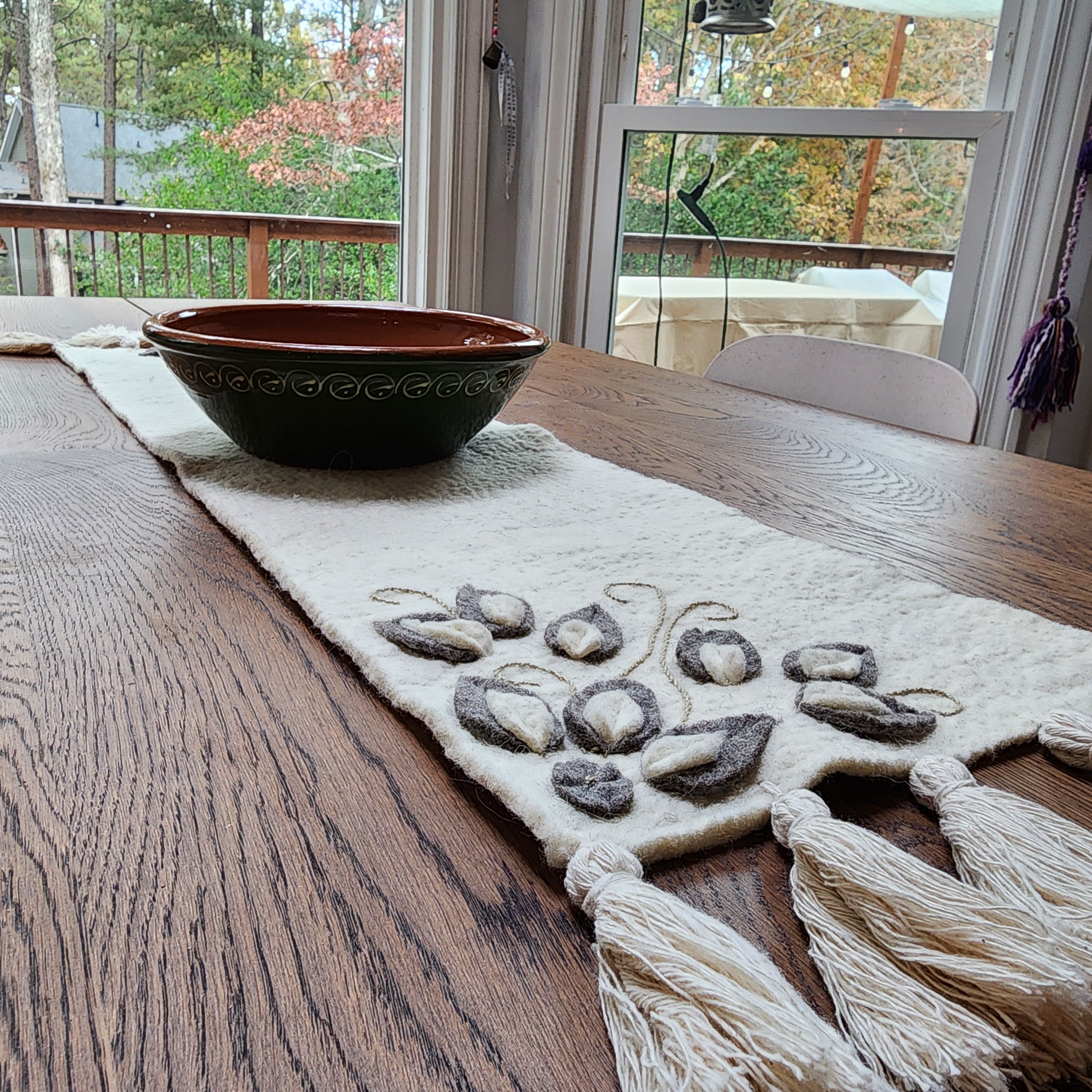 Felt table Runner / Table Decor – Ona Homestyle