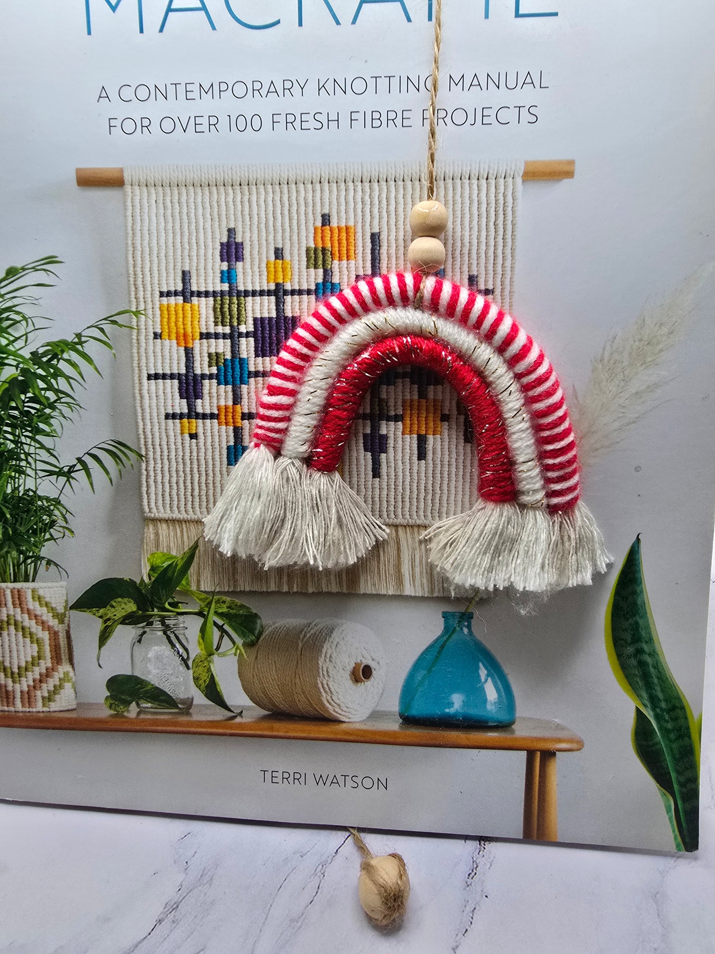 Handmade Macrame Christmas Bookmark – Holiday Gift Idea